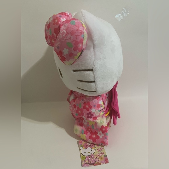 Hello Kitty 2019 Gotochi Sakura Kimono Plush - Picture 5 of 8